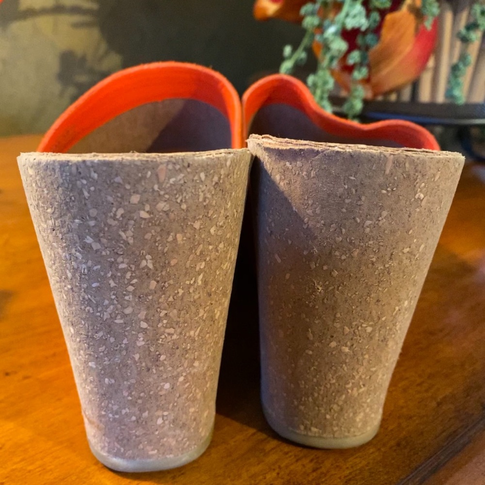 Bcbgeneration Orange Suede Rollins Wedge. Super C… - image 5